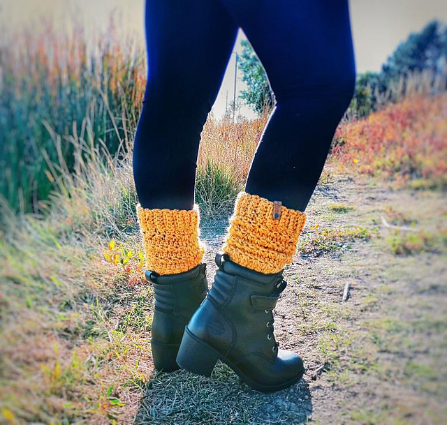 Slouchy Star Boot Cuffs