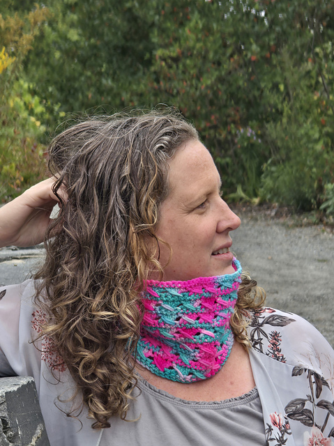 Ride the Waves Cowl