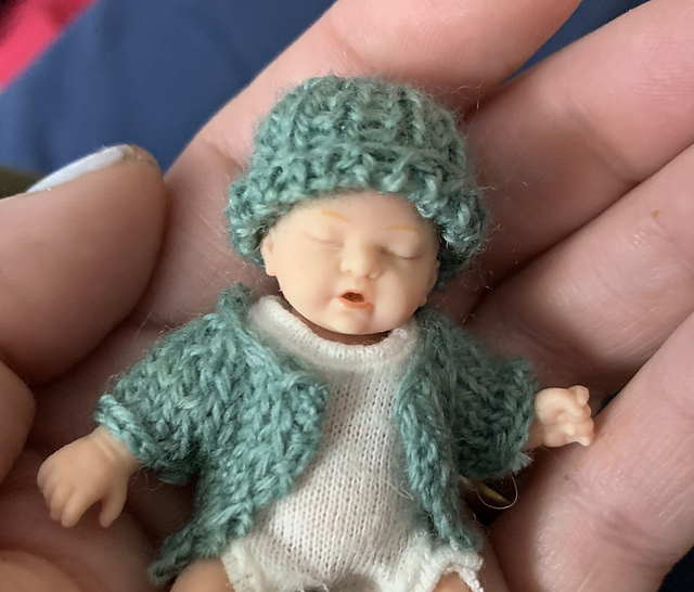 Hat & Sweater For Mini Baby