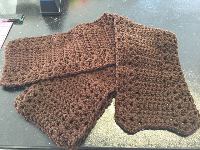 Stacked Shells Scarf