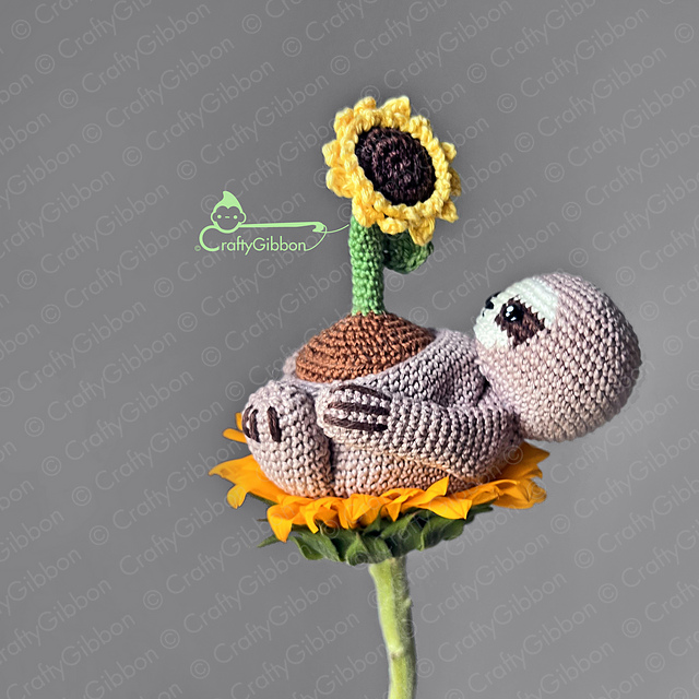 Sloth Sunflower Planter