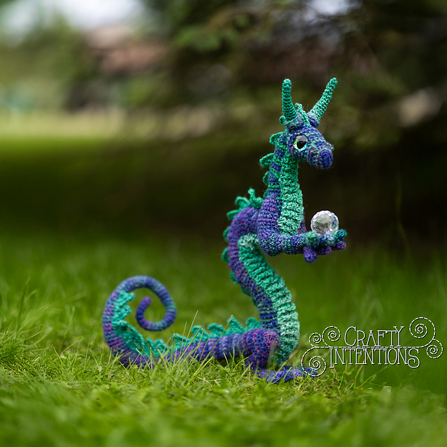 Miuページ  Lavender Dragon 51n-5uPKzxL._AC_UF350,