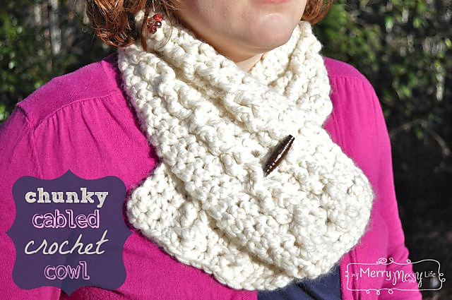 Chunky Cabled Cowl