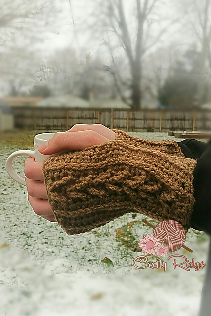 Fingerless Arrow Gloves