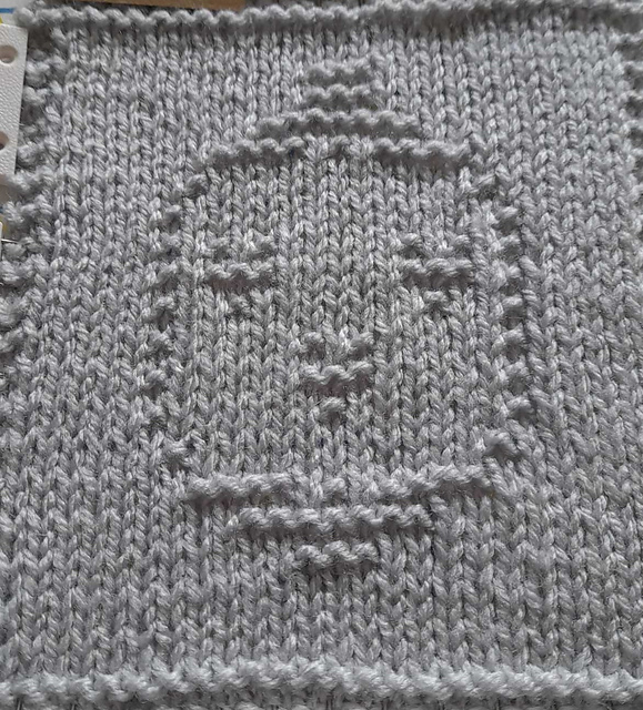 Ravelry Bauble 4 square pattern by Sammy Bristow