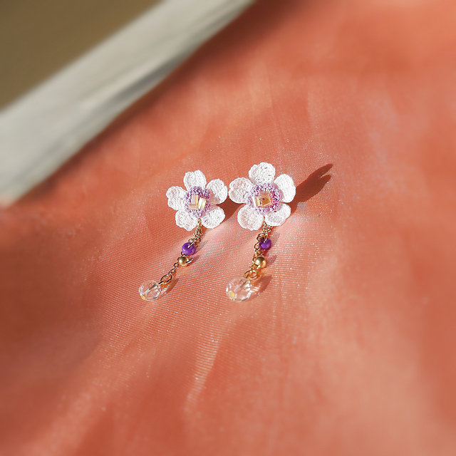 Wide Petal Flower Earrings