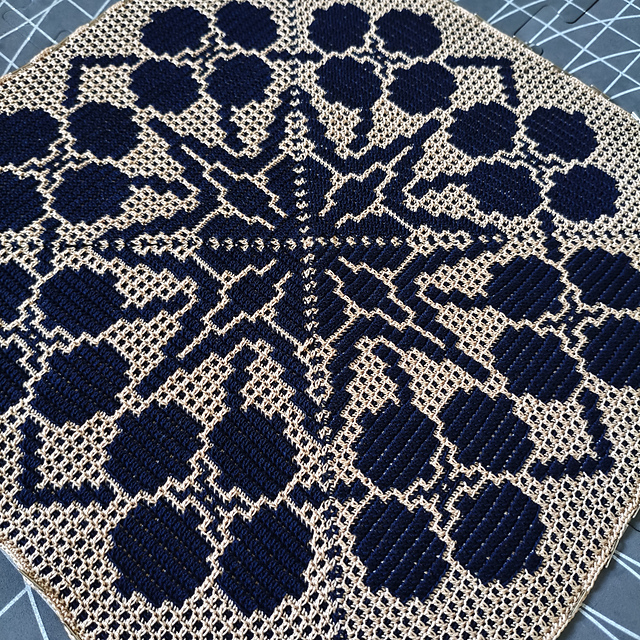 Mosaic Square from the Centre "Northern Lights"
