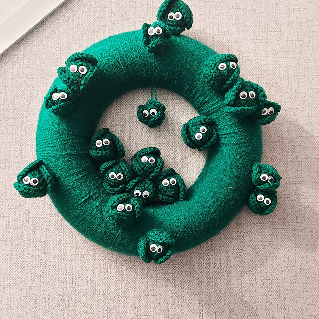 Brussel Sprout Christmas Wreath