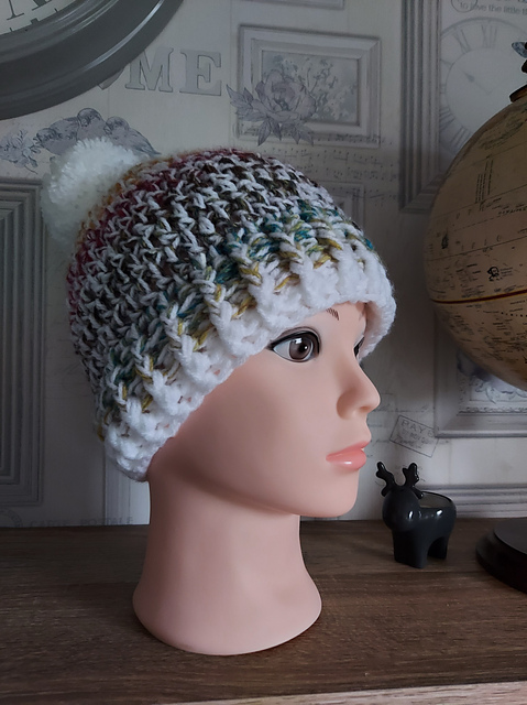 Northern Lighrs Bobble Hat