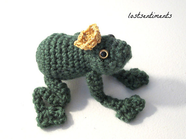 Frog Prince Amigurumi