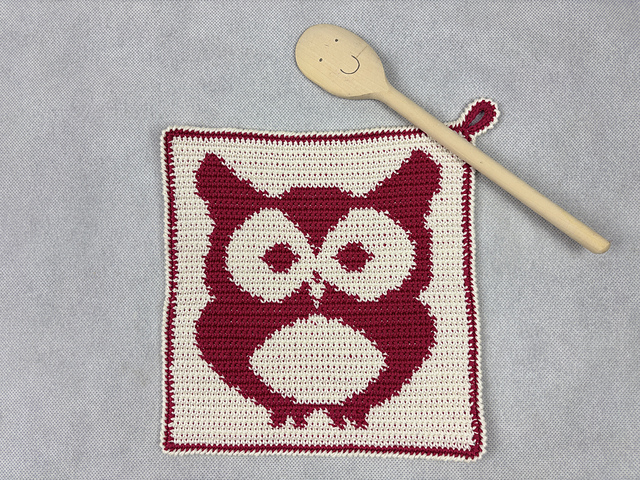 Potholder Trine the Owl