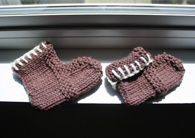 Easy T Baby Booties