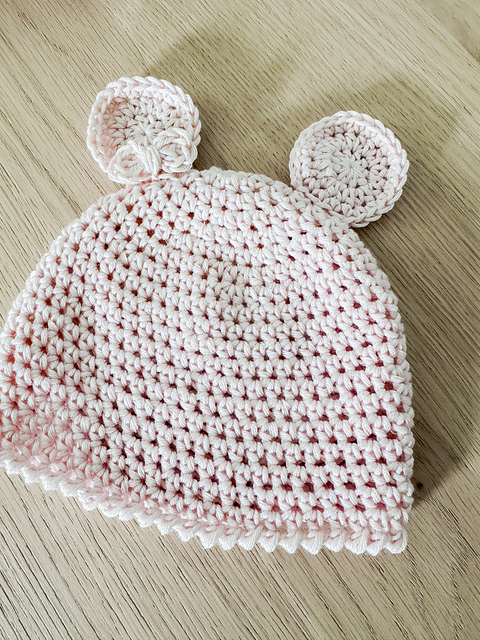 Minnie Mouse NICU Crochet Beanie