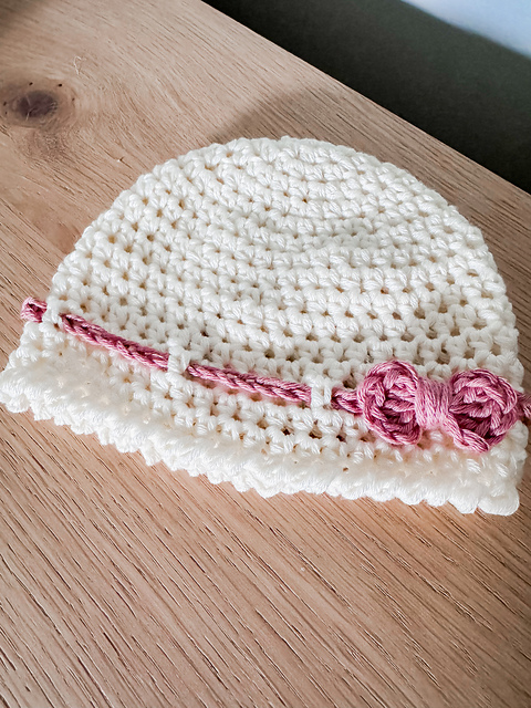 Chic NICU Preemie Newborn Crochet Hat