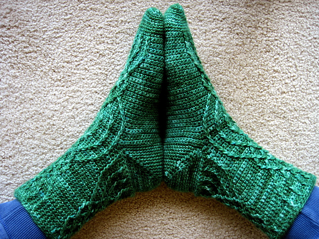 Cabled Cottage Socks