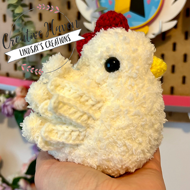 Ravelry: Chicken Plush pattern by Creative Haven LC