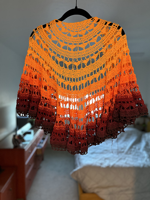 Ravelry: Creidhe's Númenna Shawl