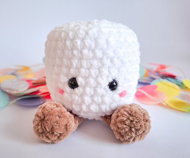 Marshmallow Plushie