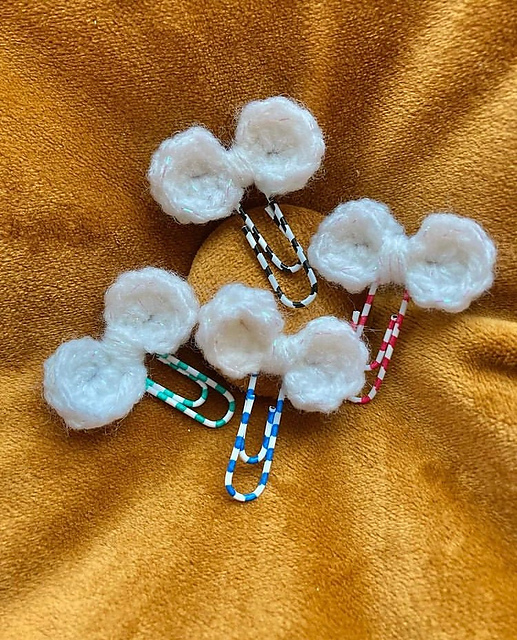 Paper Clip Bow | Bookmark