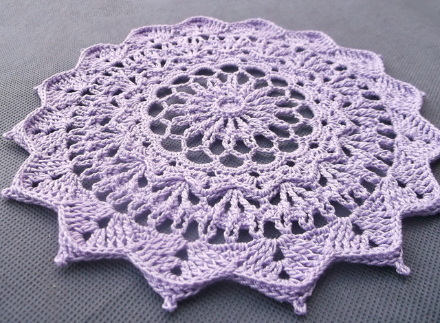 Urchin doily