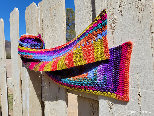 Chroma Story Scarf