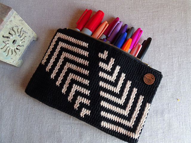 Silver Ferns Clutch