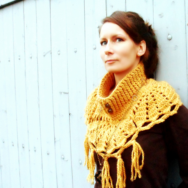 Niki Neckwarmer