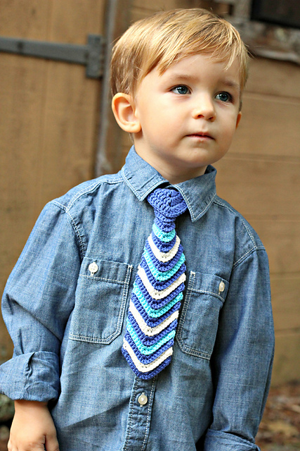Fox and Stripes Tie