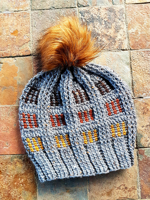 Ravelry: Squary Cool Hat pattern by Viktoria Gogolak
