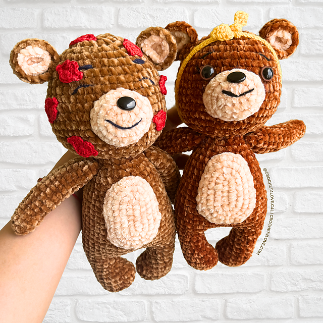 Kissing Bears