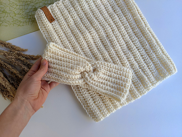 Twisted Ear Warmer