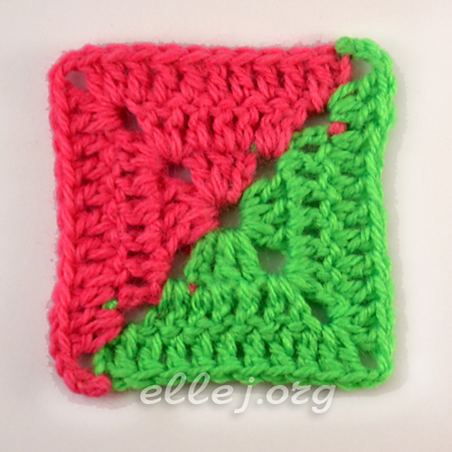 Bicolour granny square