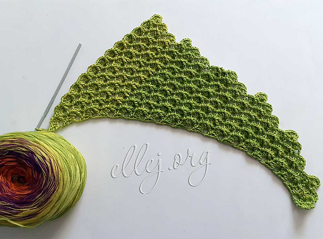 Firebird wing shawlette