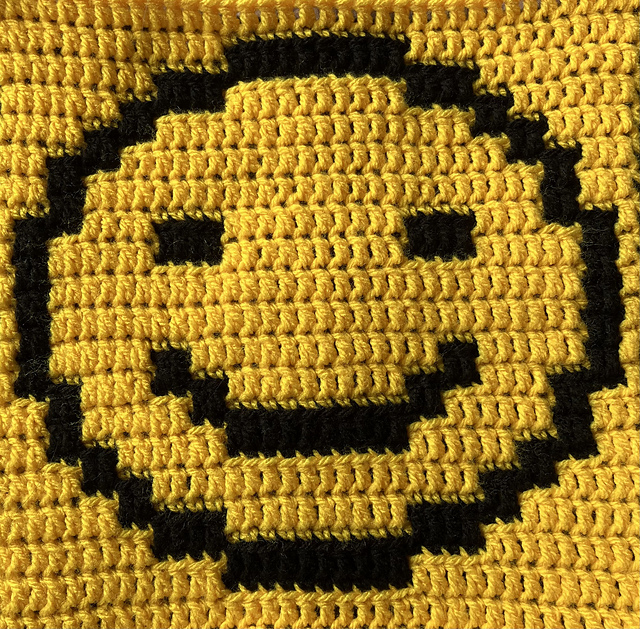 Ravelry: Smiley Face pattern by Jessie Darch