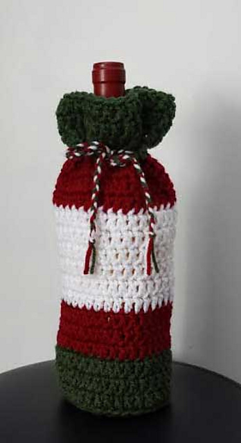 Ravelry Crochet Wine Bag pattern by The Crochet Cave