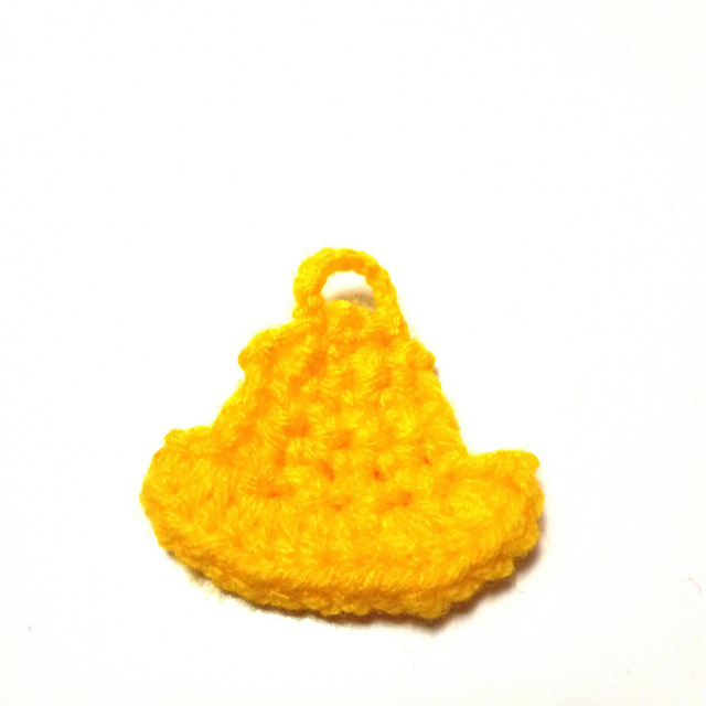 Ravelry: Bell Applique pattern by Dani West