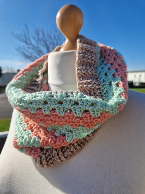Granny Cowl