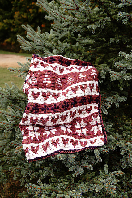 Yuletide Throw
