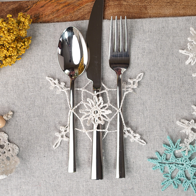 Fancy Snowflake Cutlery Holder