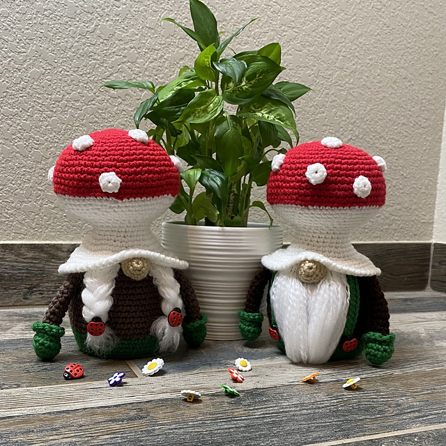 Crochet Mushroom Hat Gnome