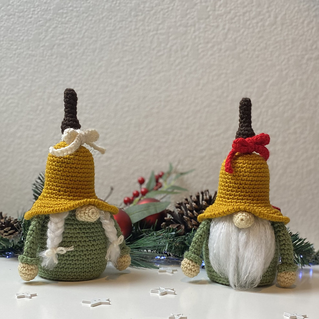 Bell Hat Gnome