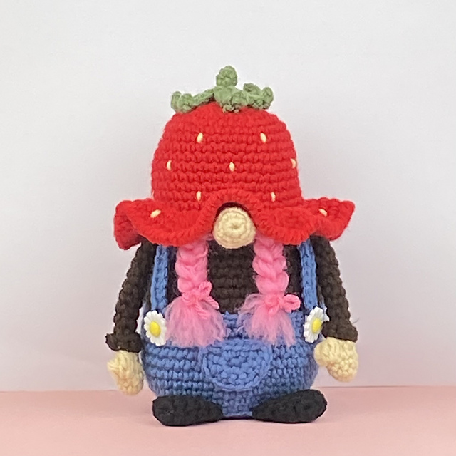 Strawberry Hat Gnome