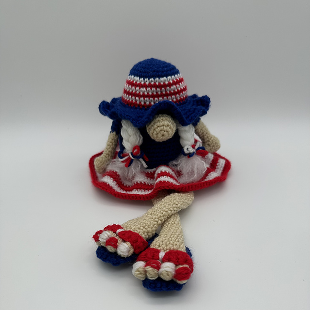 Summer Beach Patriotic Gnome