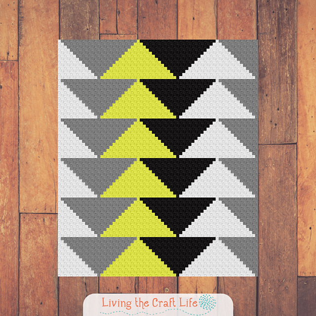 Stacked Triangles C2C Blanket
