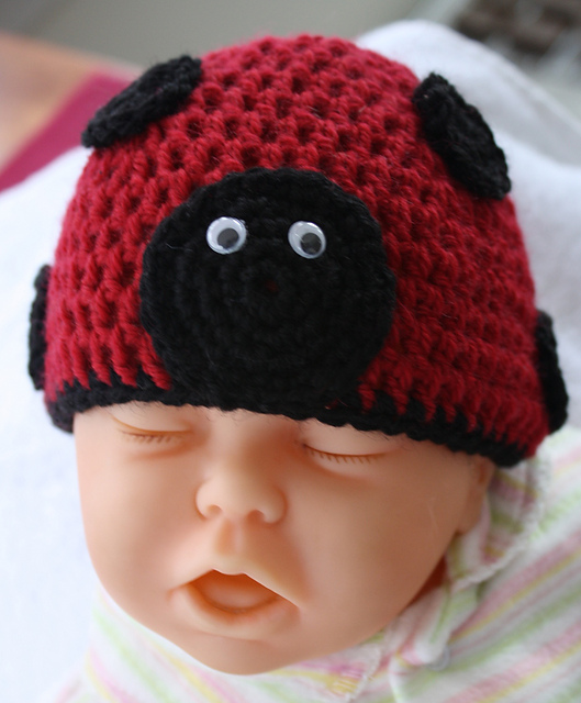 Lady Bug Beanie New Born