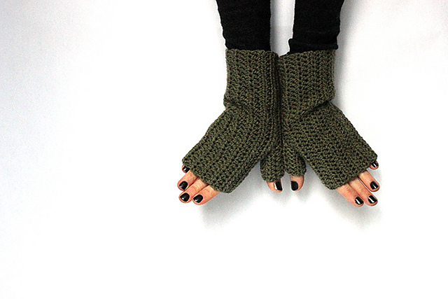 Ribbed Fingerless Mittens