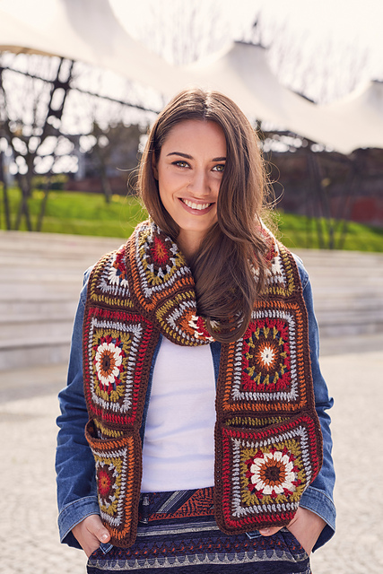 Patchwork pocket scarf