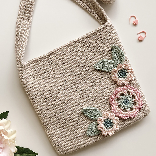 Wild Rose Shoulder Bag