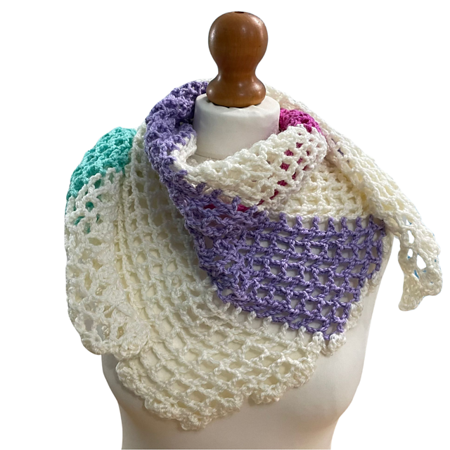 Crochetromance Lizzard Shawl