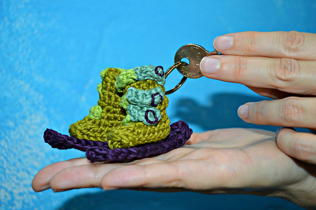 ski booties keychain